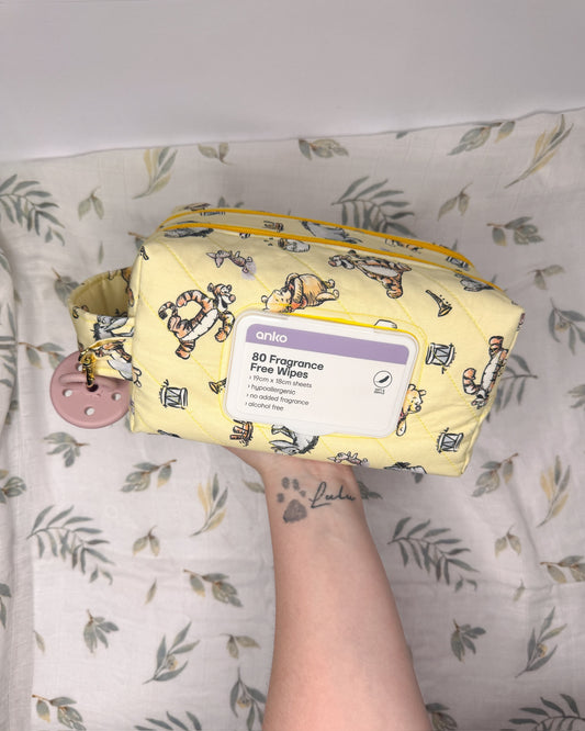 Bear Essential Wipe Pouch