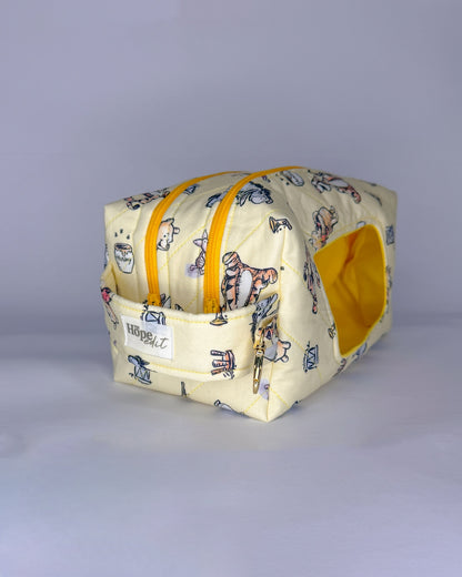 Bear Essential Wipe Pouch