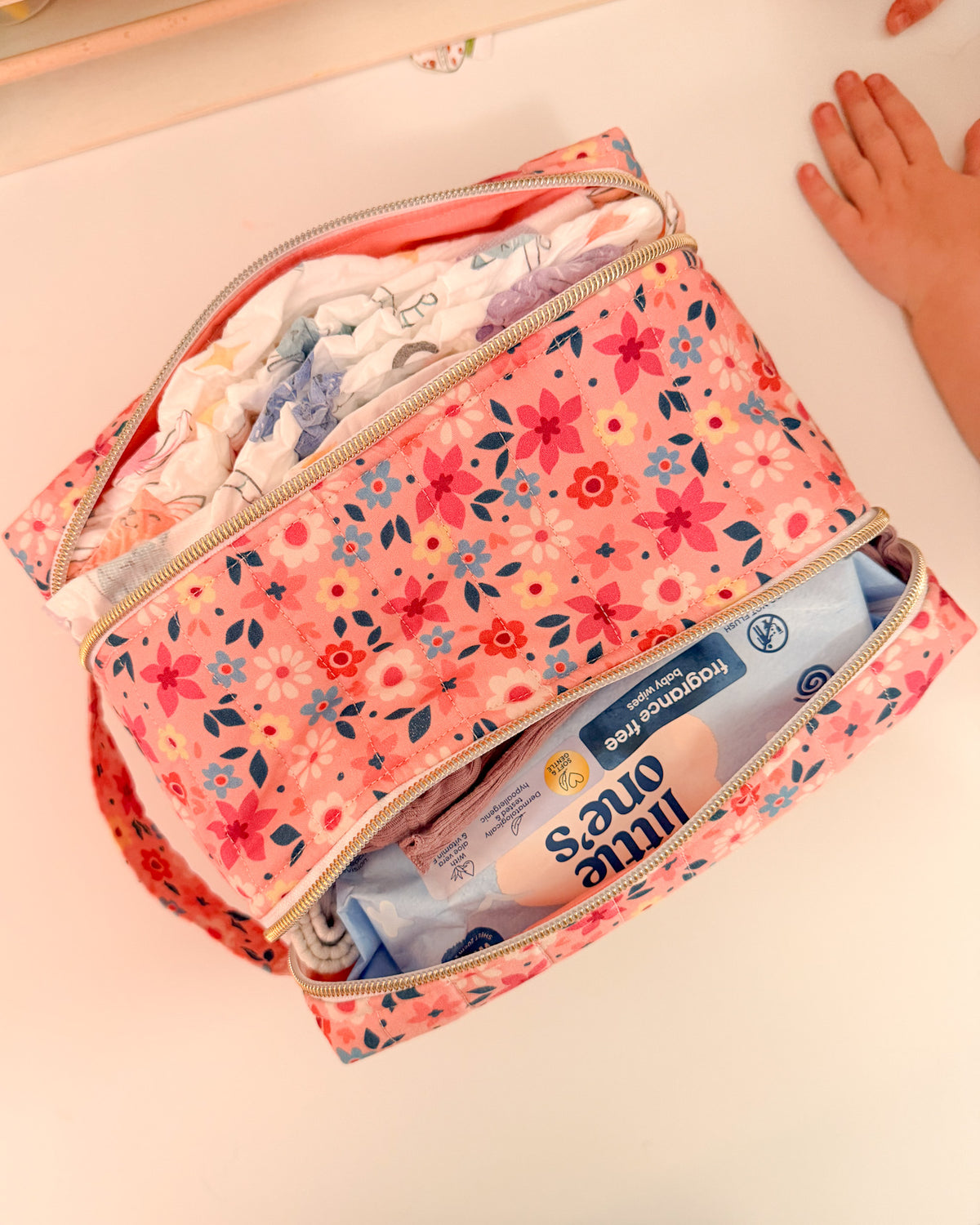 Betty - Essential Nappy Bag Organiser