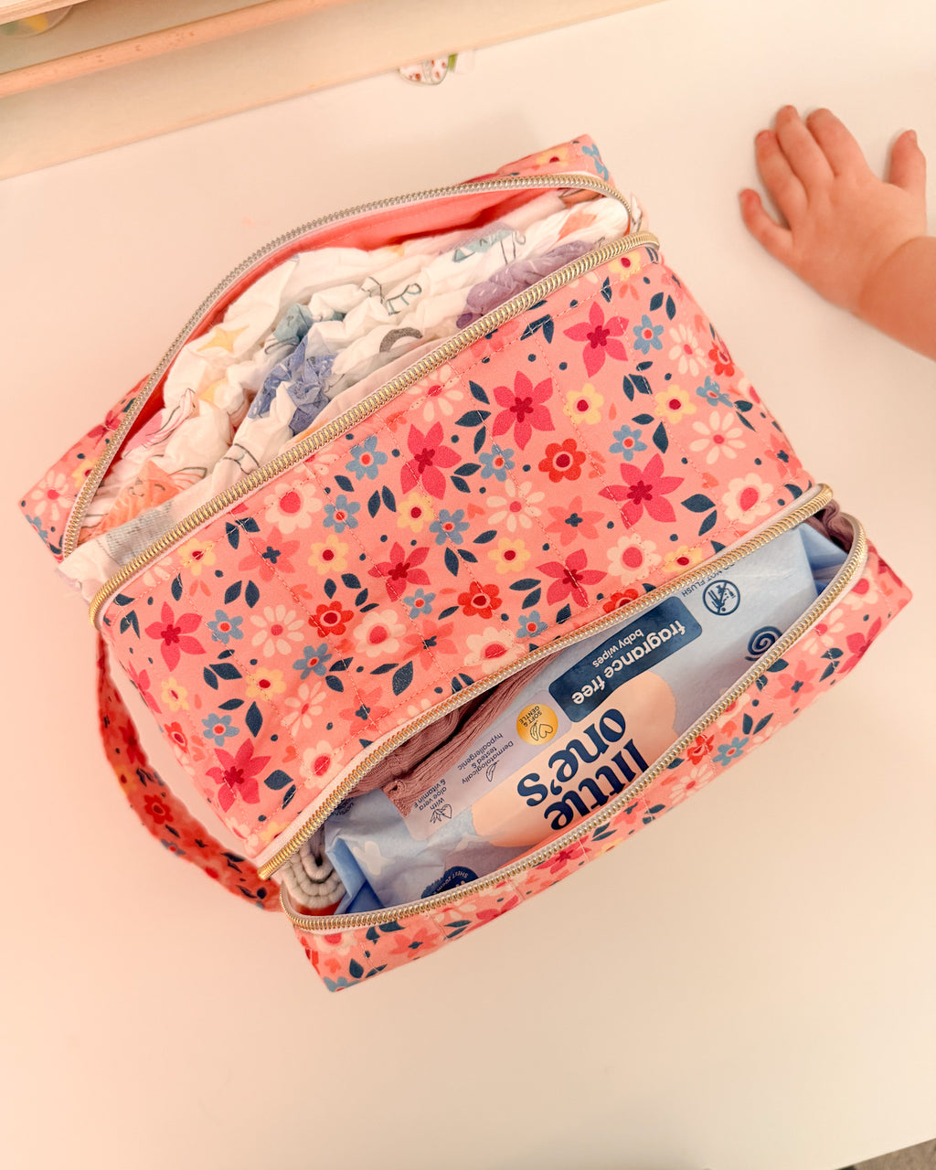 Betty - Essential Nappy Bag Organiser