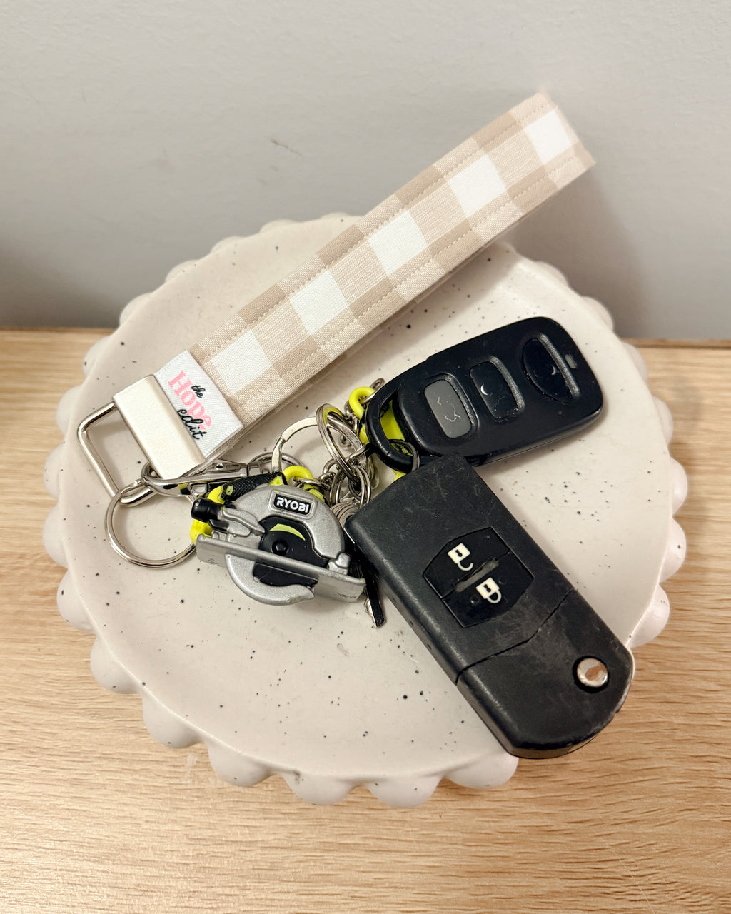 The Signature KeyFob Wristlet (Mama & Mini Sizes) – Beige Gingham
