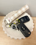 Aria Mama & Mini Wristlet Set | Matching Keyfobs