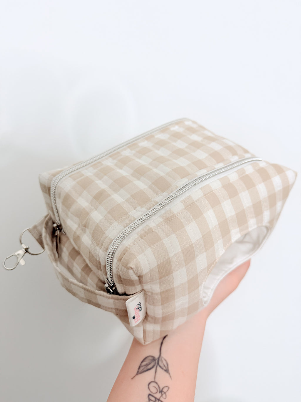 Aria Gingham - Essential Nappy Bag Organiser