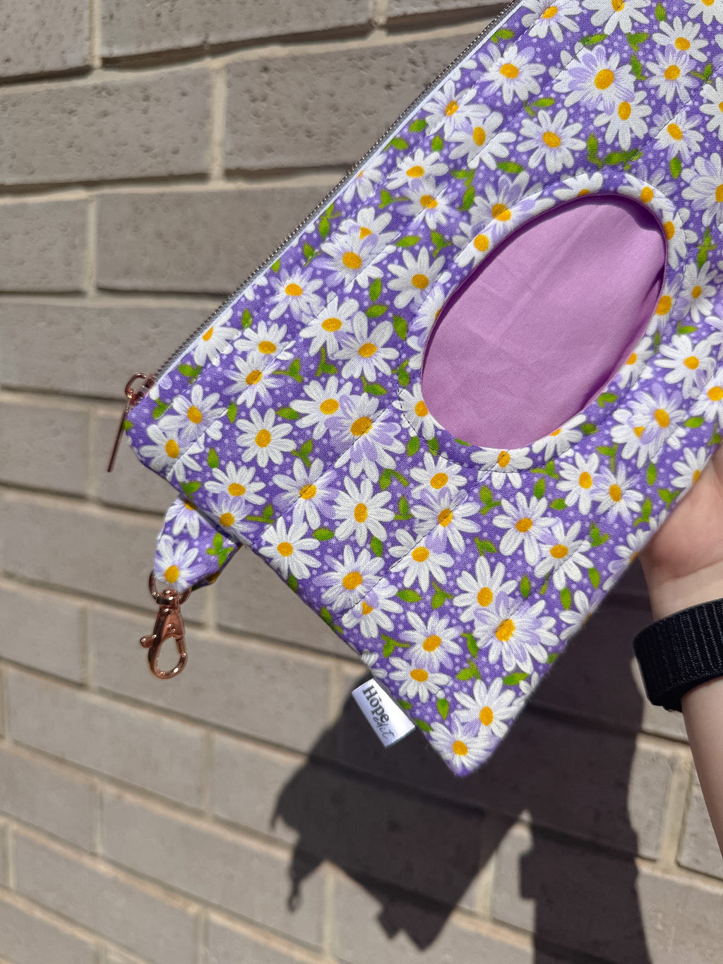 Purple Daisy Print Quilted Wipe Pouch | The Quick-Zip Wipe Case