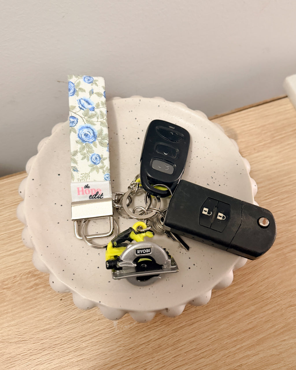 The Signature KeyFob Wristlet (Mama & Mini Sizes) – Lulu