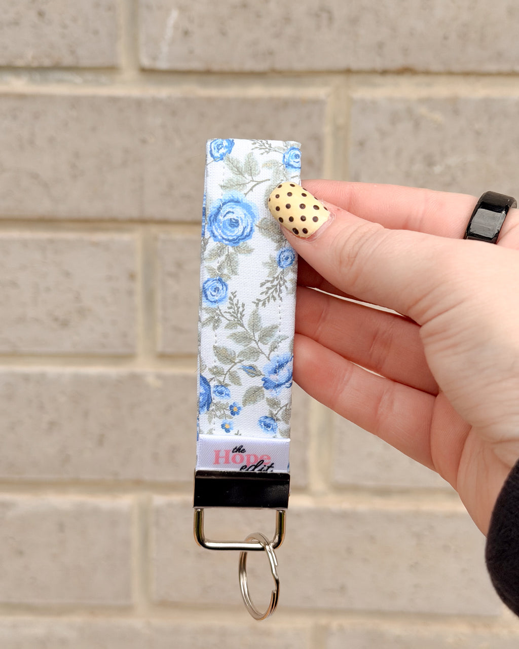 The Signature KeyFob Wristlet (Mama & Mini Sizes) – Lulu