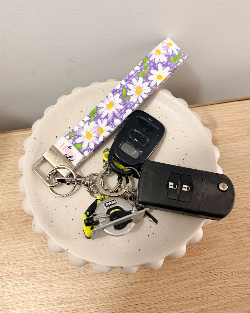 The Signature KeyFob Wristlet (Mama & Mini Sizes) – Purple Daisy