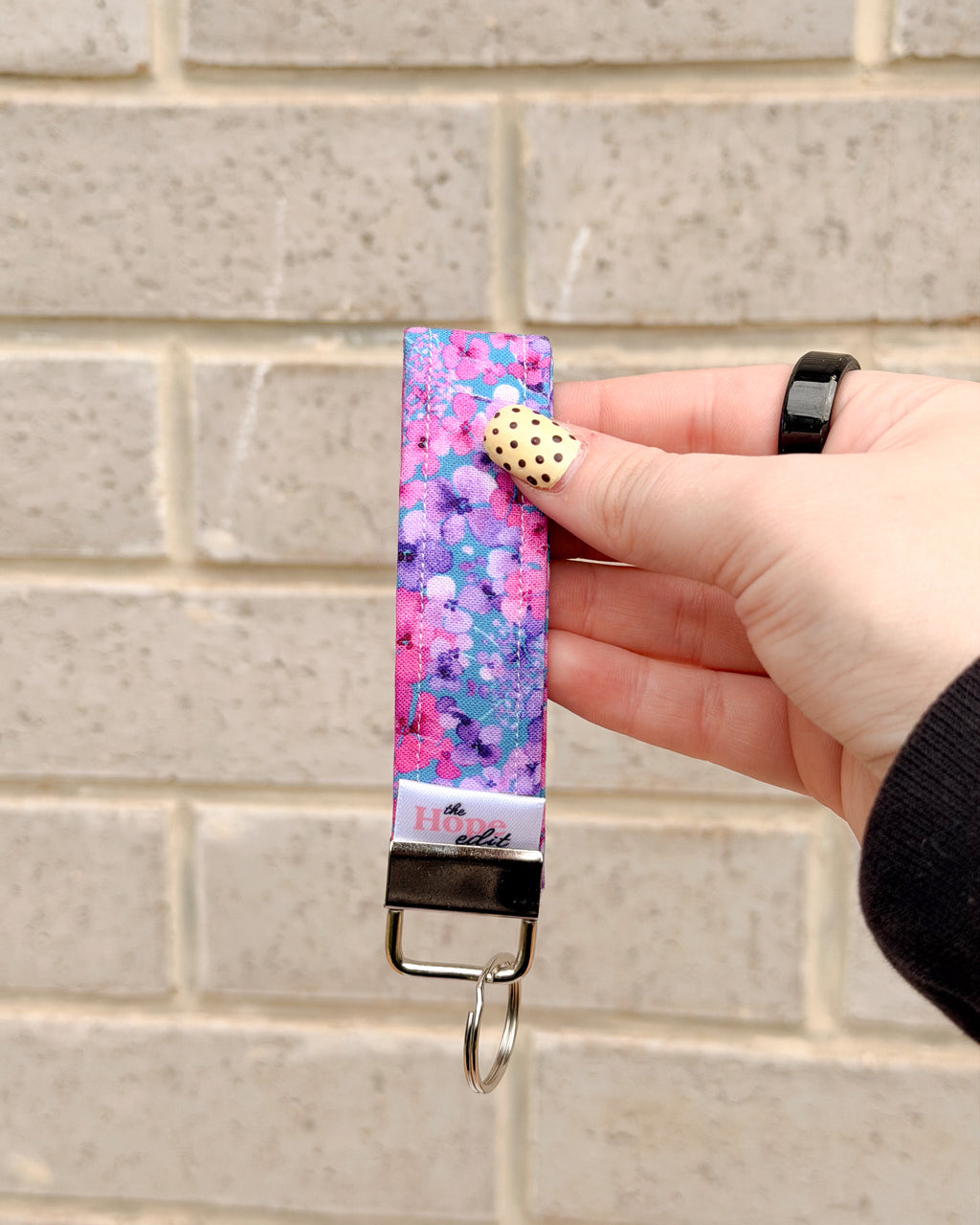The Signature KeyFob Wristlet (Mama & Mini Sizes) – Purple Floral