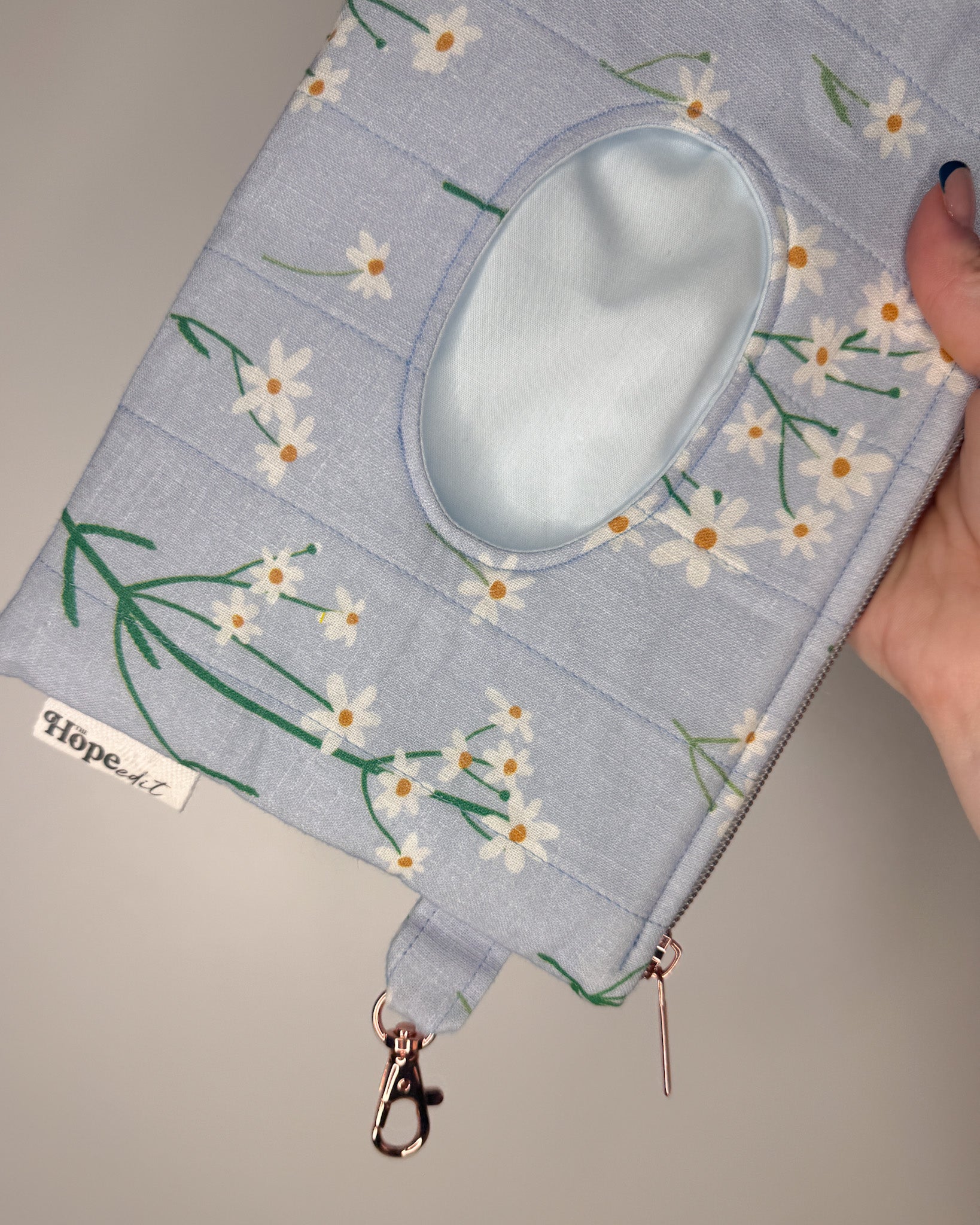 B Grade - Daisy Chain Print | Quick-Zip Wipe Case