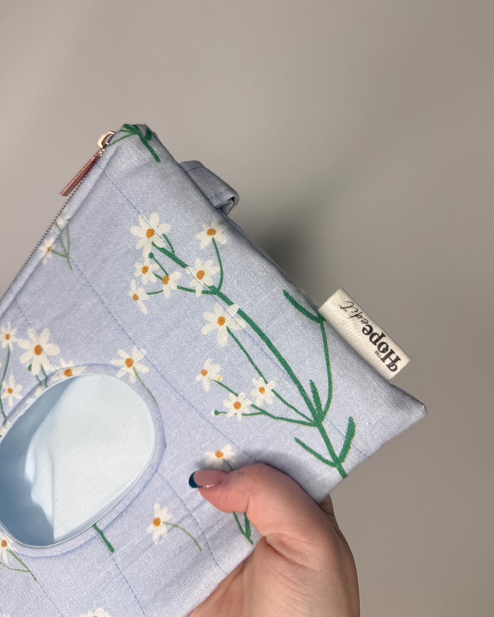 B Grade - Daisy Chain Print | Quick-Zip Wipe Case