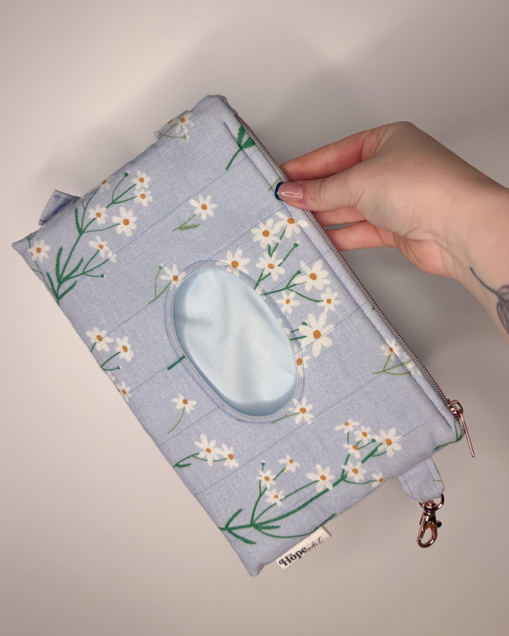 B Grade - Daisy Chain Print | Quick-Zip Wipe Case