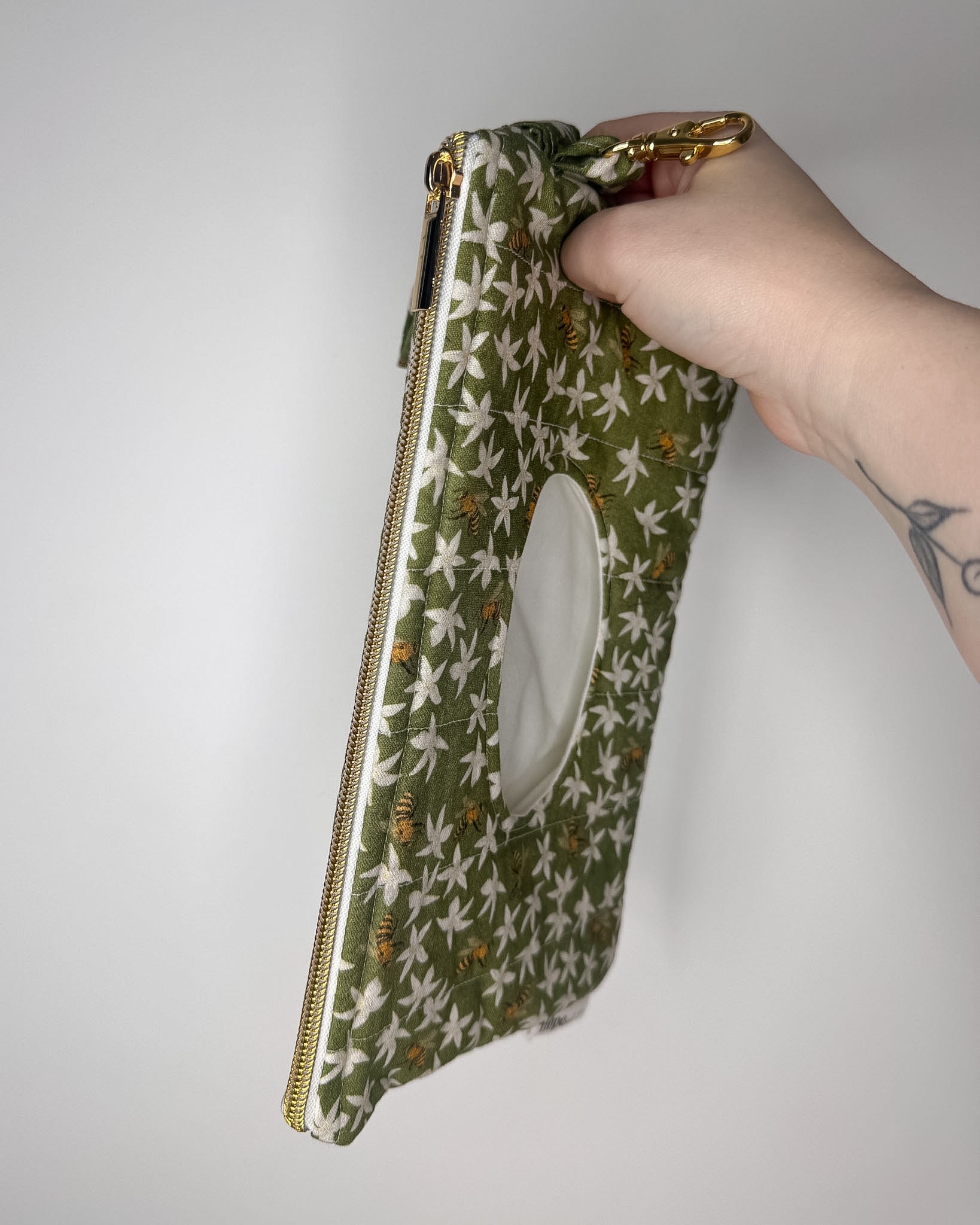 B Grade - Green Bee's Print | Quick-Zip Wipe Case